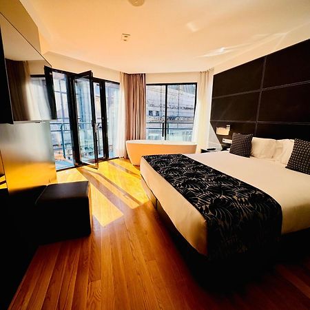 Hotel Inffinit วิโก ภายนอก รูปภาพ